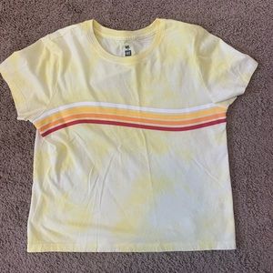 Yellow with stripes t-shirt, size M
